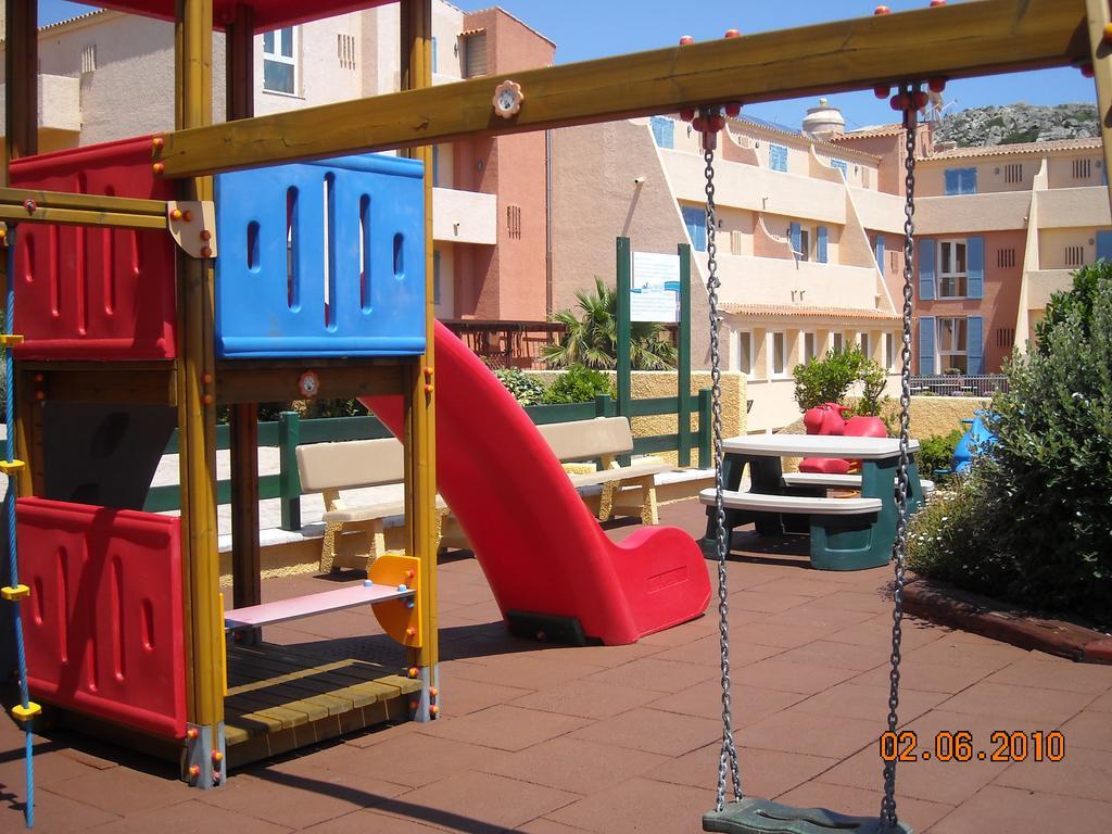 Le Nereidi Hotel & Residence Con Piscina-Tennis-Fitness-Parcheggio Coperto-Sala Conferenze La Maddalena  Dış mekan fotoğraf