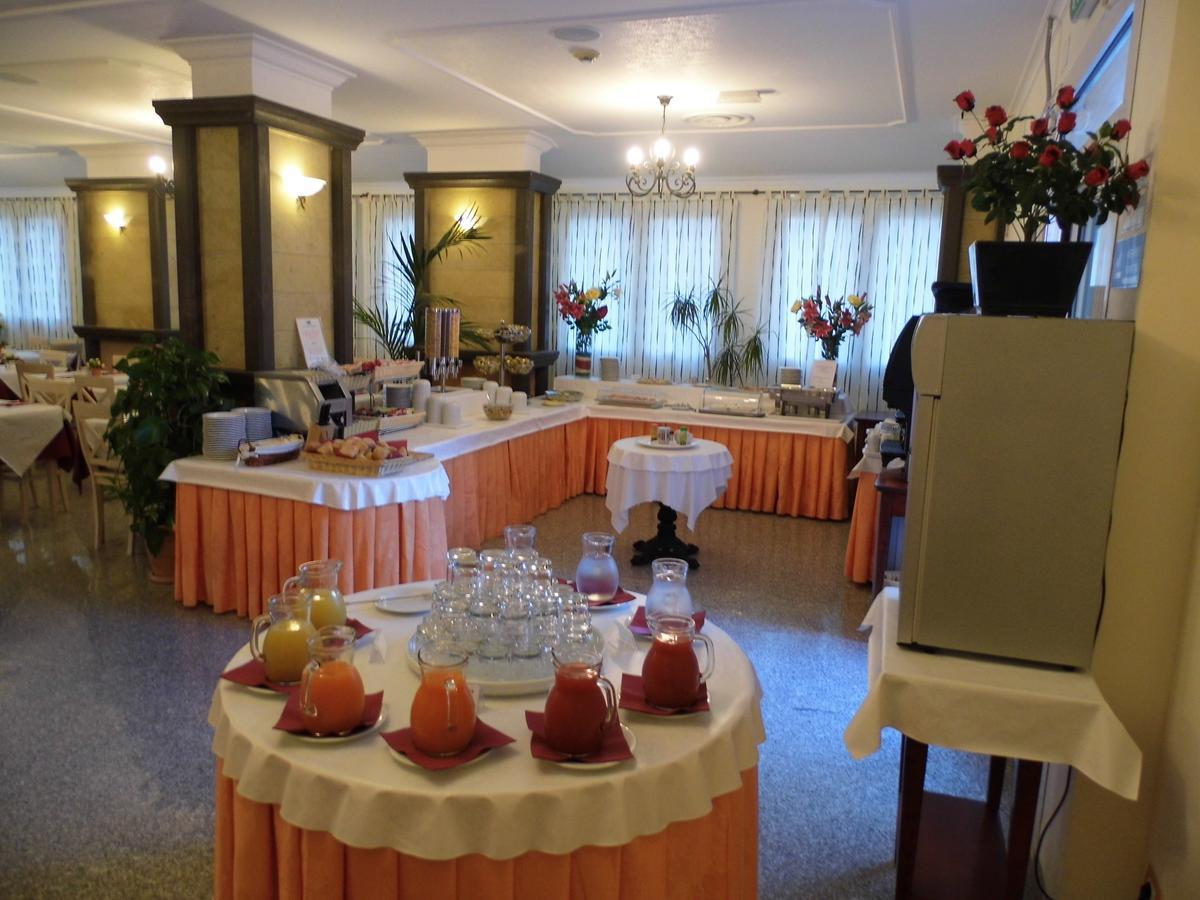 Le Nereidi Hotel & Residence Con Piscina-Tennis-Fitness-Parcheggio Coperto-Sala Conferenze La Maddalena  Dış mekan fotoğraf